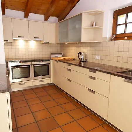 Huwi Alpesi faház *